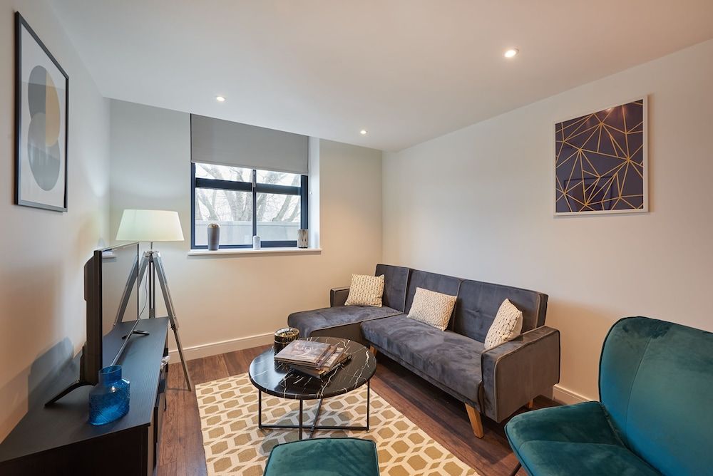 New Eton House Residence - 2B Flat Apartment 49