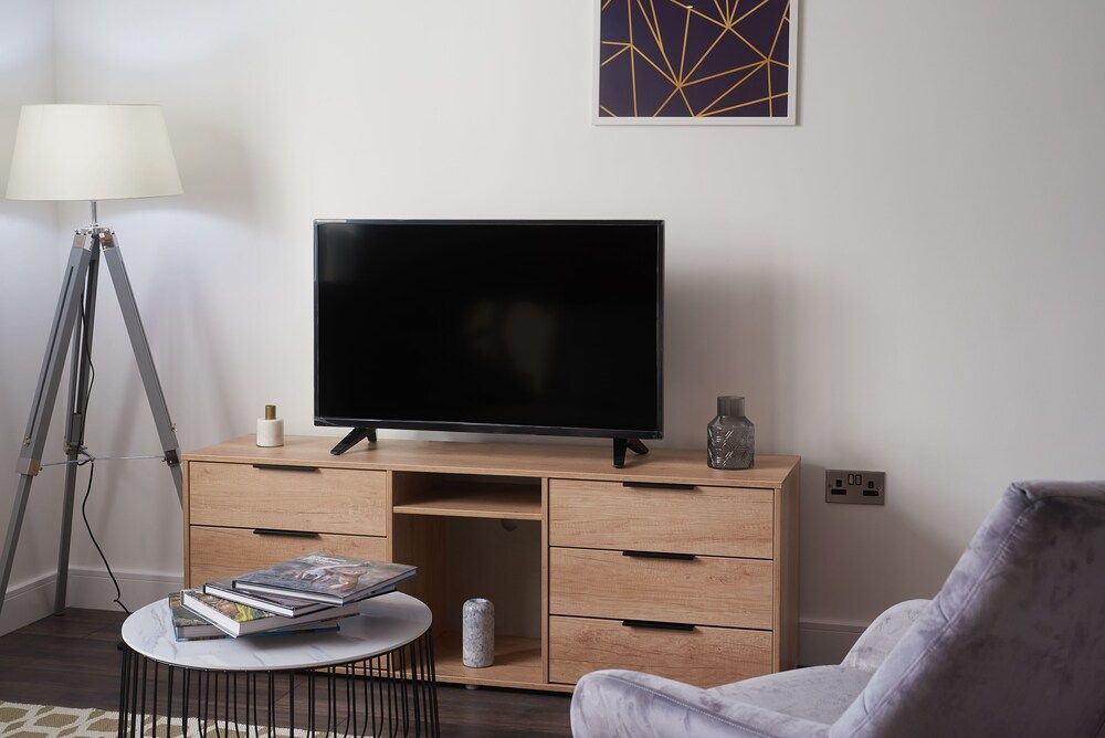 New Eton House Residence - 2B Flat Apartment 12