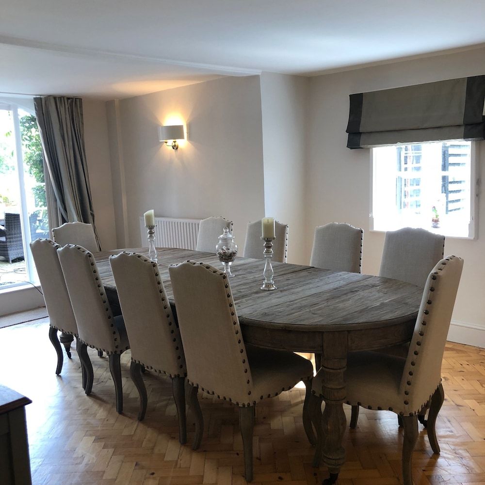 Slade Farmhouse Exclusive House 12