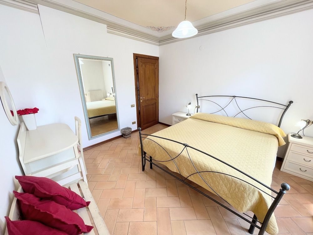 Apartment, 2 Bedrooms, Smoking, Balcony