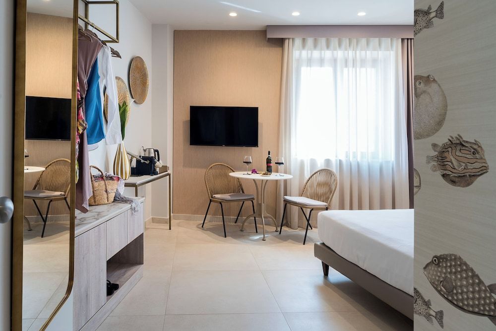 Belduomo Deluxe Double or Twin Room 6