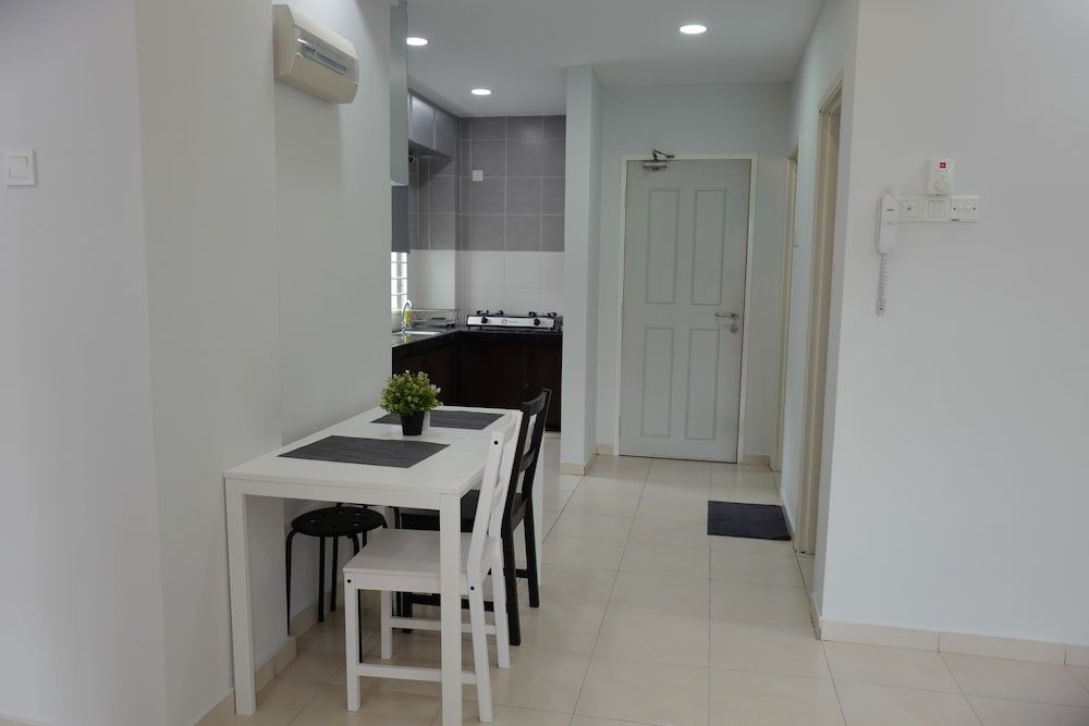 undefined Pangsapuri Suria Kota Damansara by Friend 6