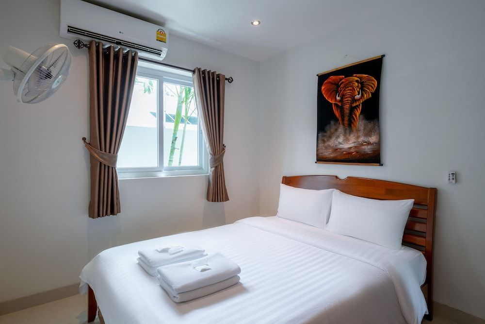 Orchid Paradise Homes OPV202 Superior Villa, 4 Bedrooms, Non Smoking, Kitchen 4