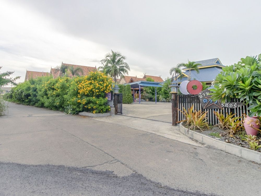 undefined Capital O 961 Baan Dow Chompoo Resort 8