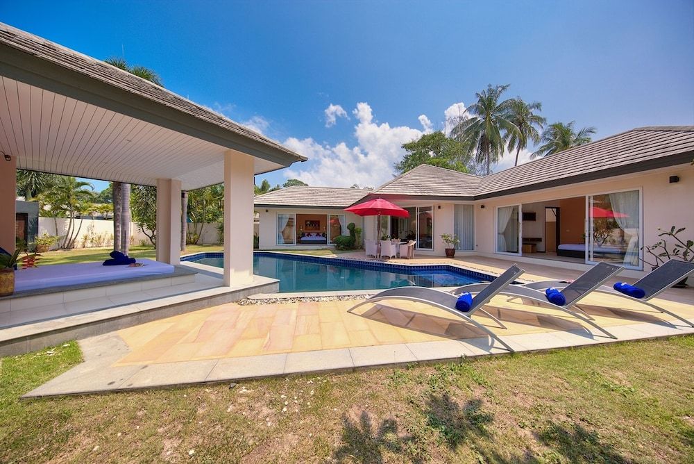 undefined Lipa Talay Neung 3