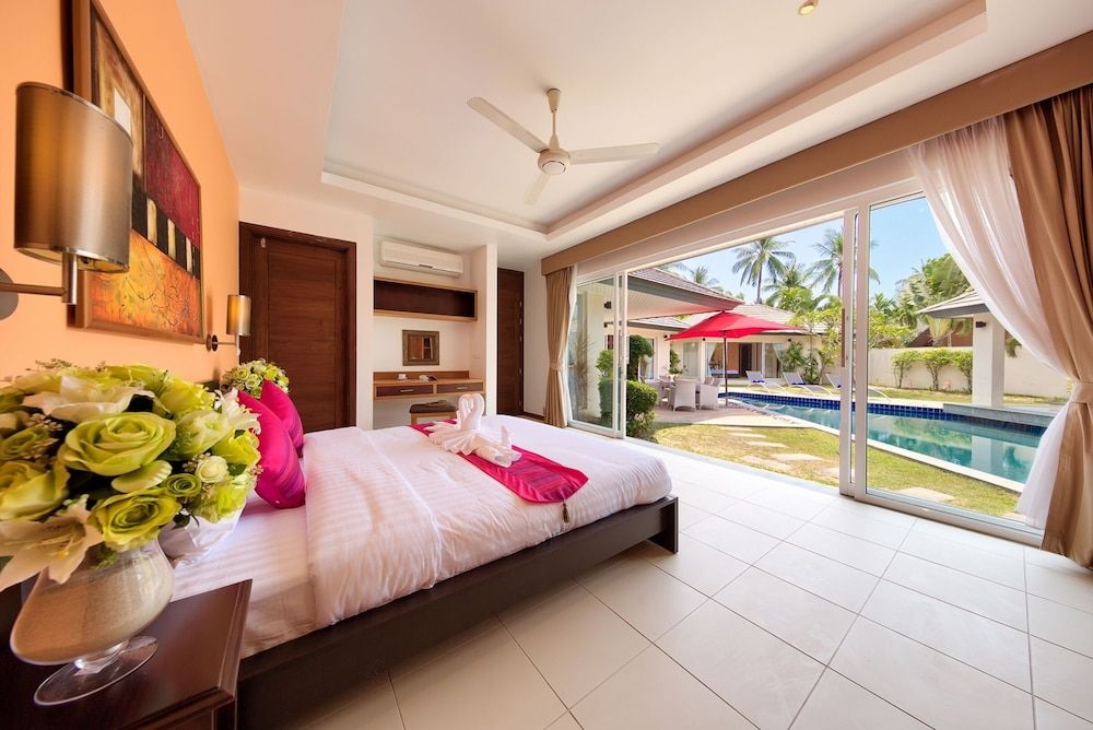 undefined Lipa Talay Neung 10