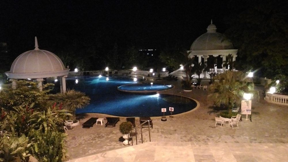 undefined Sky Beach Apartment 3