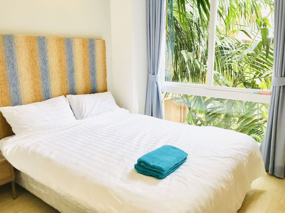 undefined Atlantis Condo Resort 5