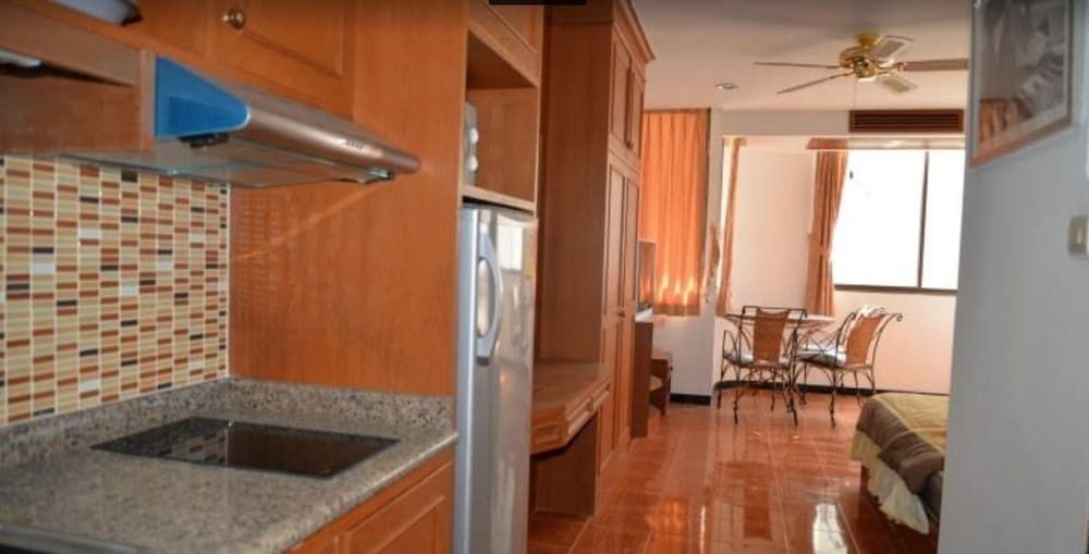 undefined Thep Thip Mansion F5 R5006 8