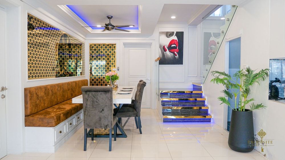 Exquisite Pool Villa J Luxury Villa 22