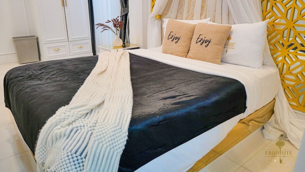 Exquisite Pool Villa J Luxury Villa 6