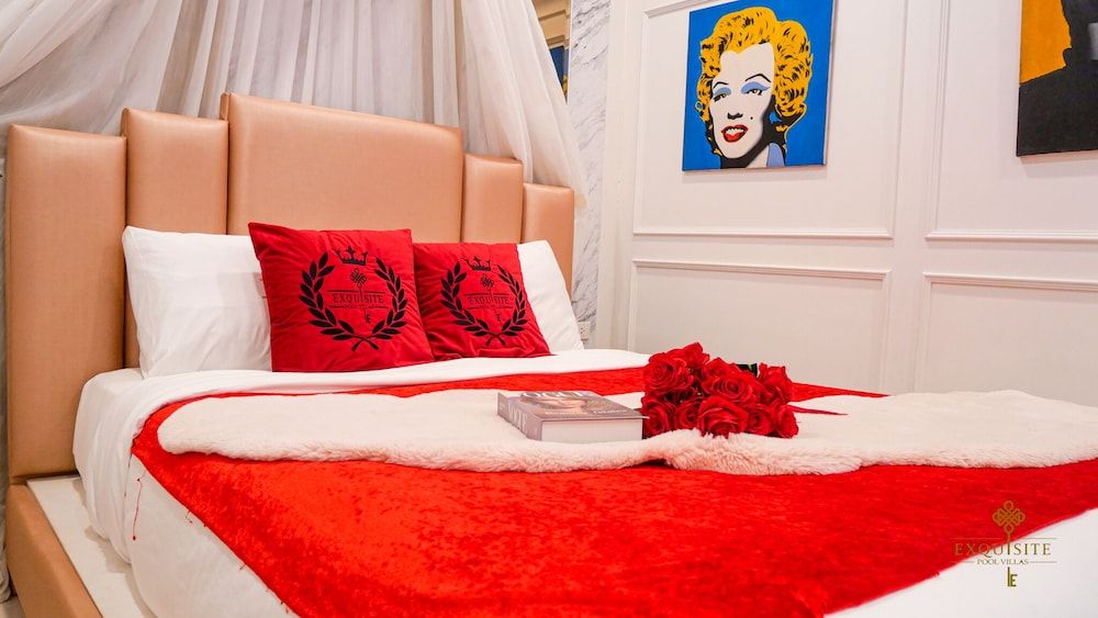 Exquisite Pool Villa J Luxury Villa 10