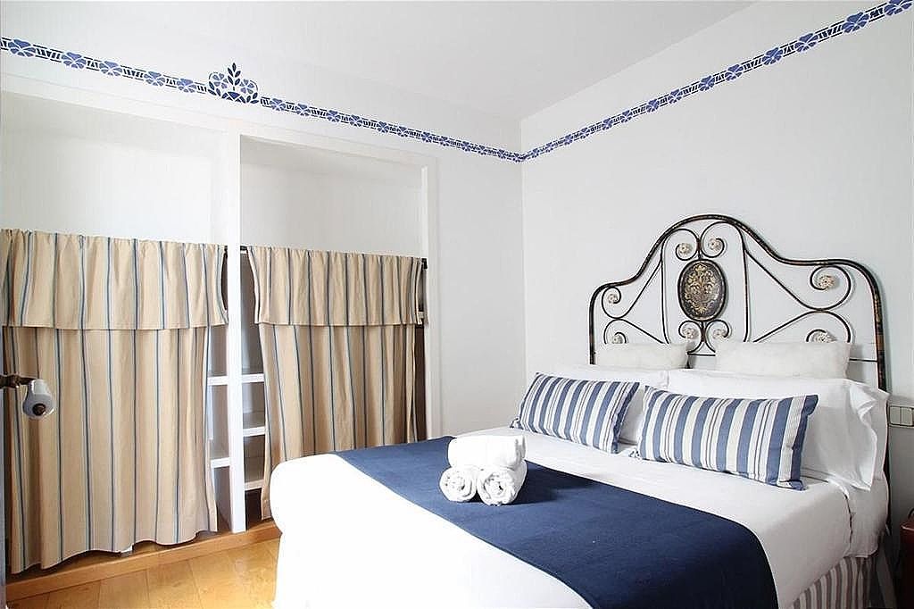 Highway Garden Executive Room 2