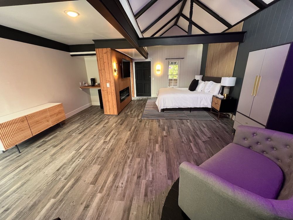 Mendo Bungalow Elite Room 3