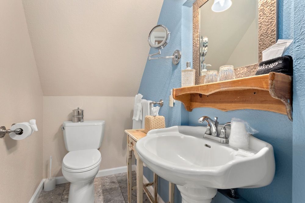 Candlelight Inn Napa Valley Room (Upper Champagne) 3