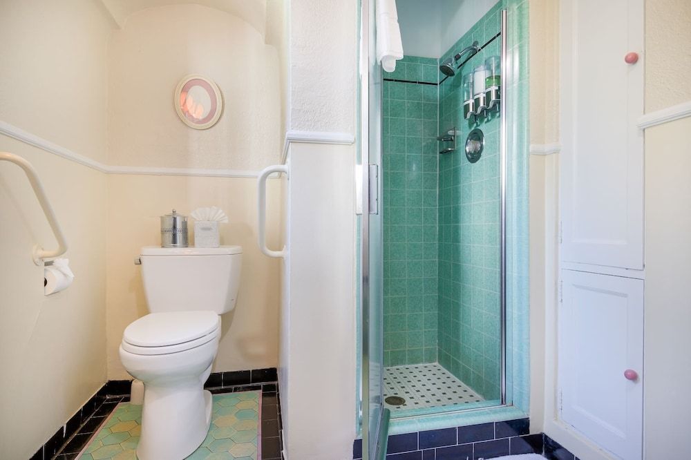 Candlelight Inn Napa Valley Room (Winemaker) 5