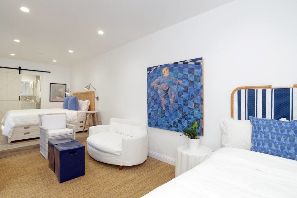 Apartment (2 Bedrooms)