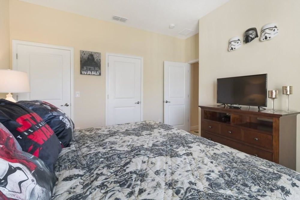 Villa Telles - Storey Lake House 2