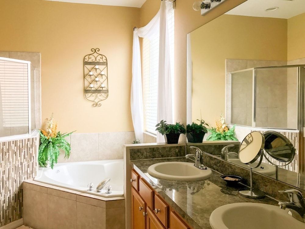 7 Bedrooms in Large Private Vacation Home by Florida Dream Homes House (7 Bedrooms in Large Private Vacation ) 18