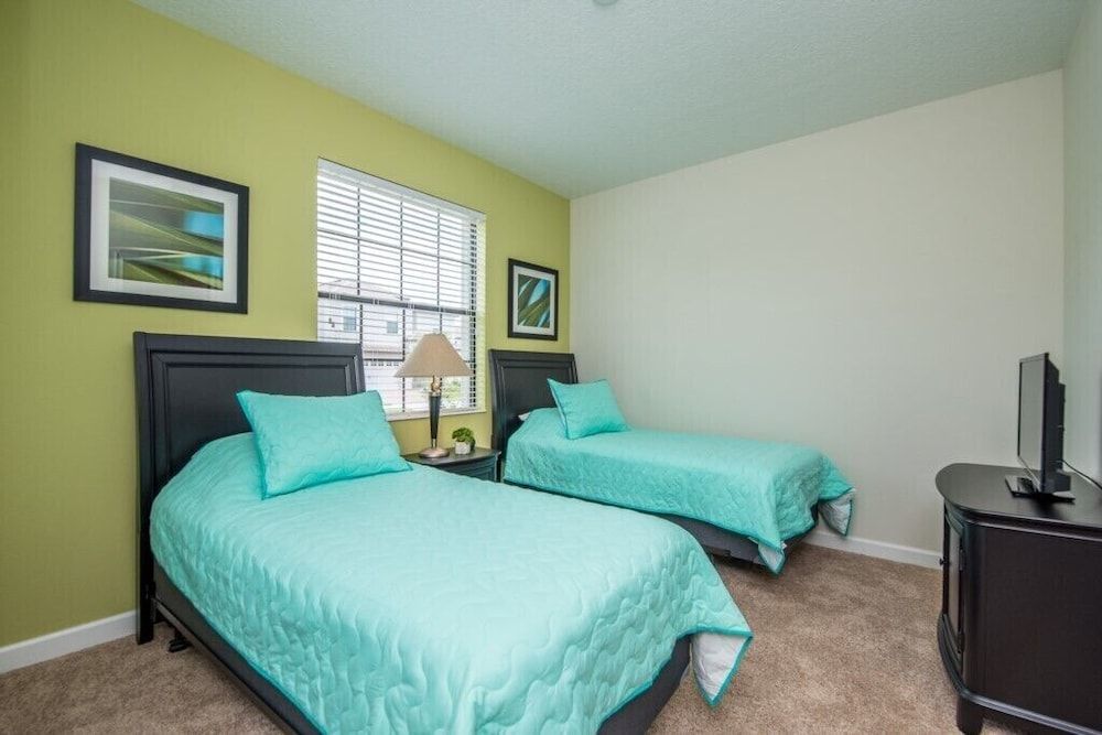 4 Bed 3 Ba Villa with Game Room & Pool House (Champions Gate Villa W Game Room and ) 12