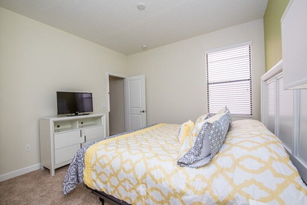 4 Bed 3 Ba Villa with Game Room & Pool House (Champions Gate Villa W Game Room and ) 4