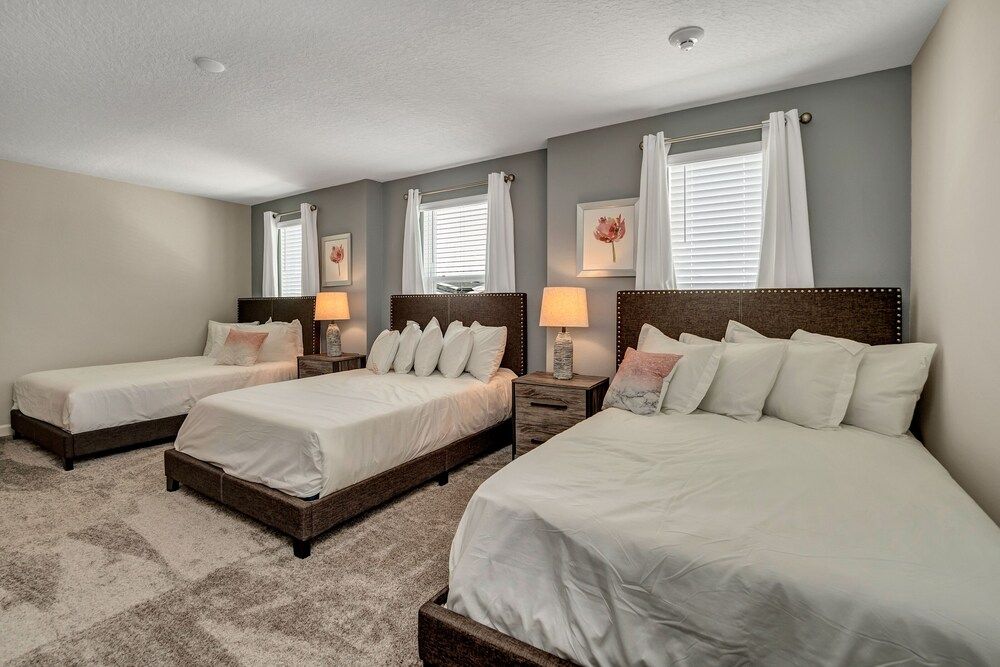 Storey Lake 9 BR Villa with Game Room House (4566NARRA) 3