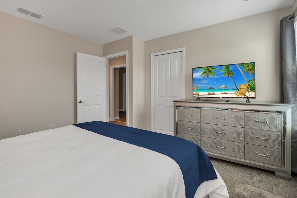 Storey Lake 9 BR Villa with Game Room House (4566NARRA) 10