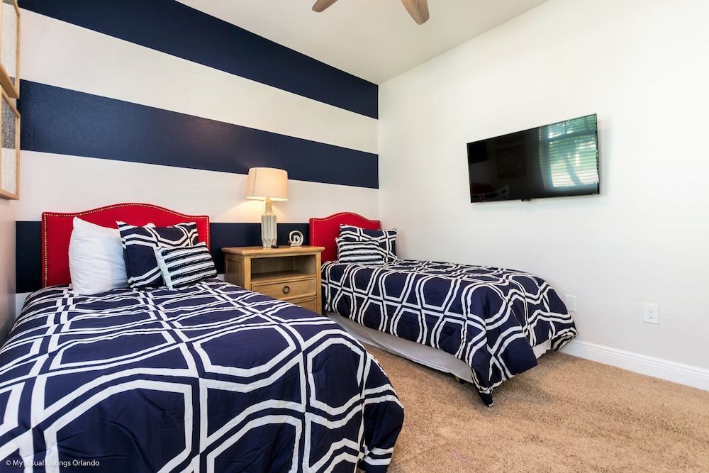 undefined 7725ll Ultimate Reunion Home 8