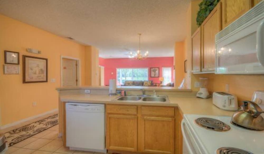 undefined Emerald_island_8515n 9