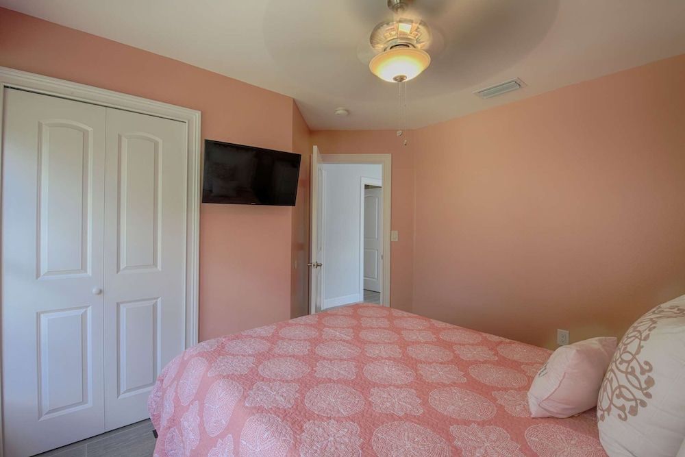 Emerald Island by PRP Apartment (2701 Emerald Island)