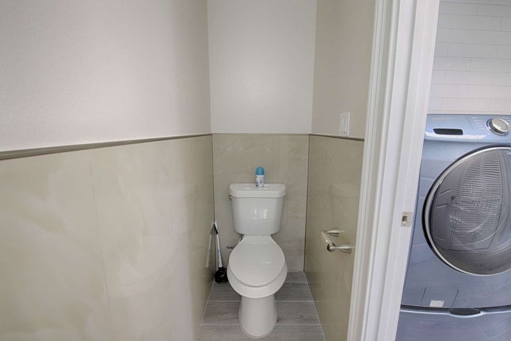 Emerald Island by PRP Apartment (2701 Emerald Island) 24