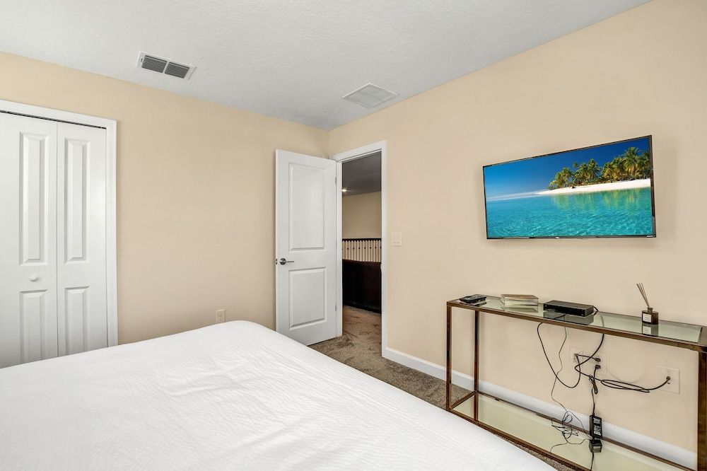 undefined 4530 Narrative Ln 2