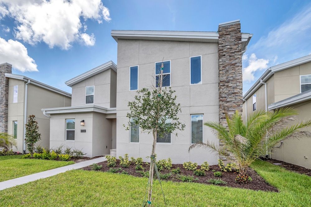 undefined 4530 Narrative Ln 5