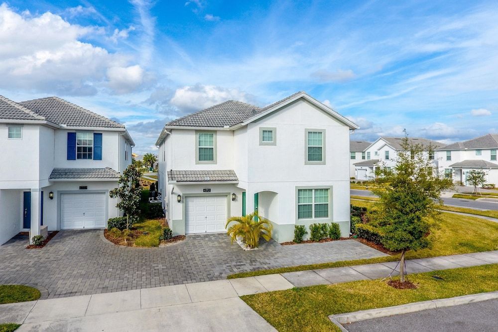 undefined 4701 SH - Storey Lake - Luxury 6 Bed Villa With Private Pool 5