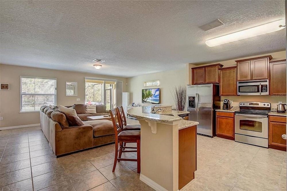 undefined 9029 Calabria 4