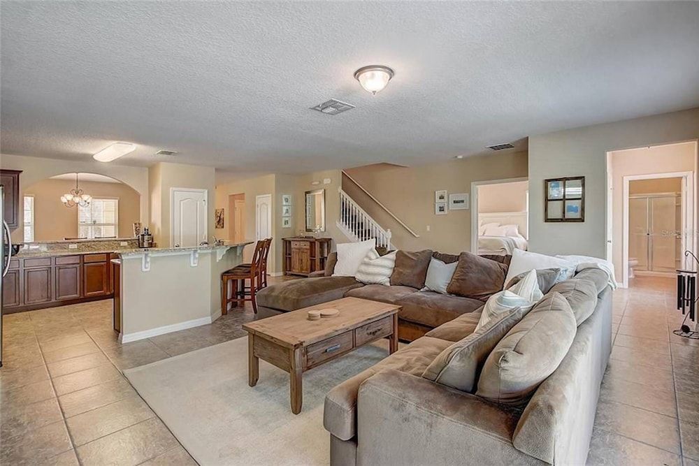 undefined 9029 Calabria 3