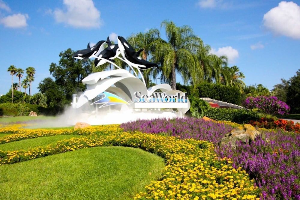 9029 Calabria House (9029 Calabria) 35