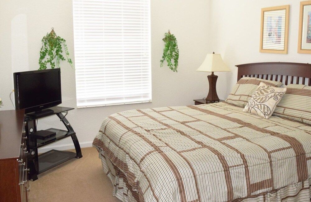 undefined Windsor_palms_304n