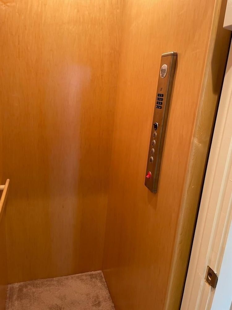 undefined 3205 BA -3br Luxury at Our Jacuzzi Townhome 2