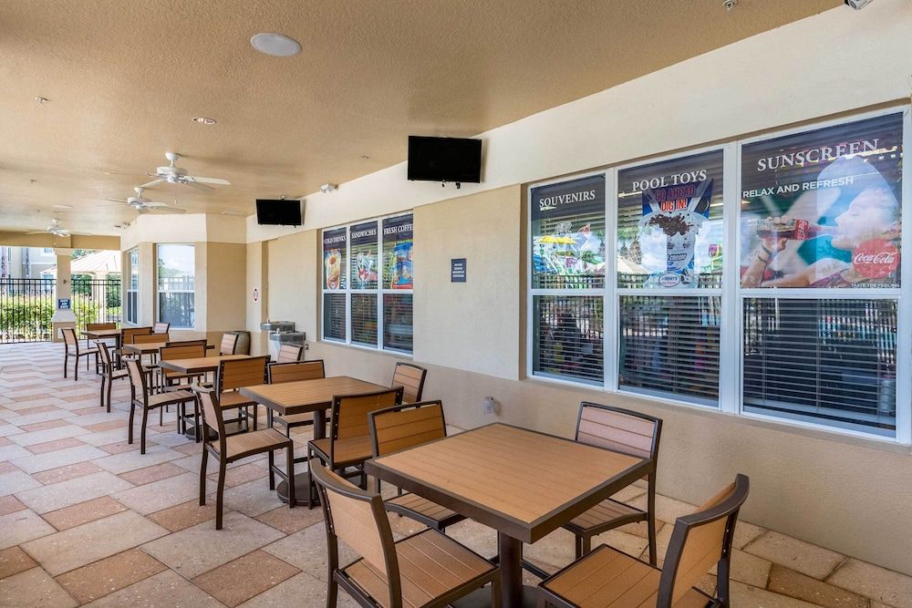 undefined Spacious Kissimmee Villa - 3 Mi to Disney World! 9