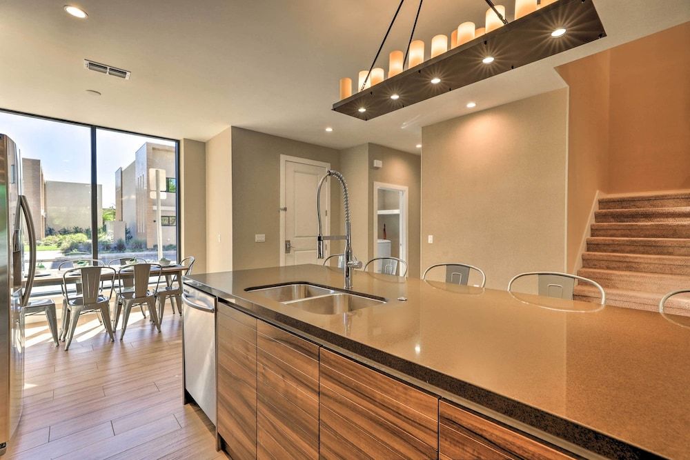 undefined Luxe Kissimmee Getaway ~ 2 Mi to Disney World 6