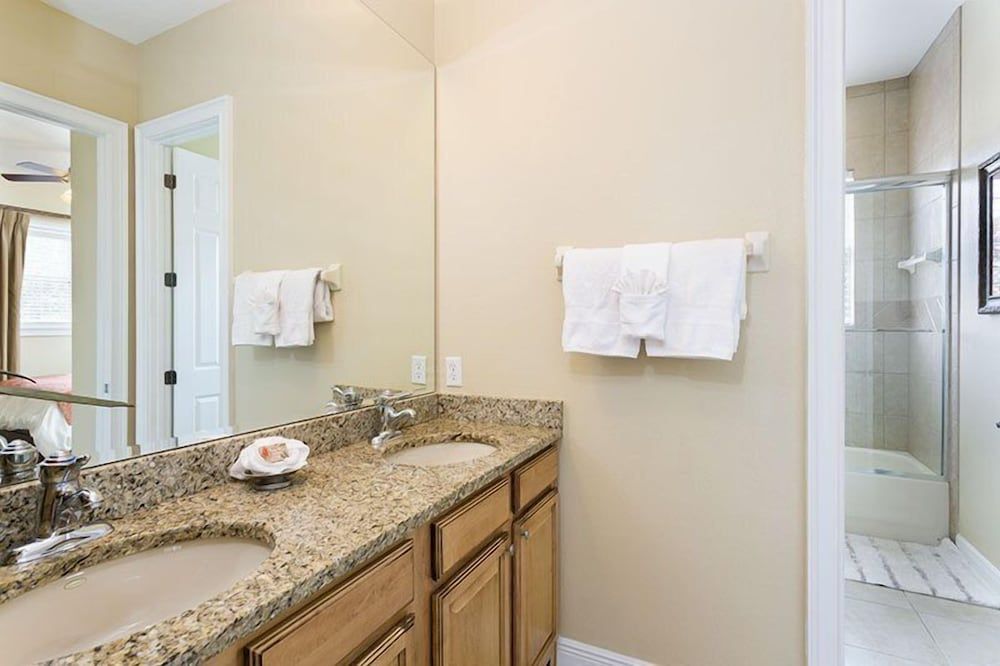 Ov4216 - Reunion Resort - 5 Bed 4 Baths Villa Family Condo, Balcony, Garden Area 9