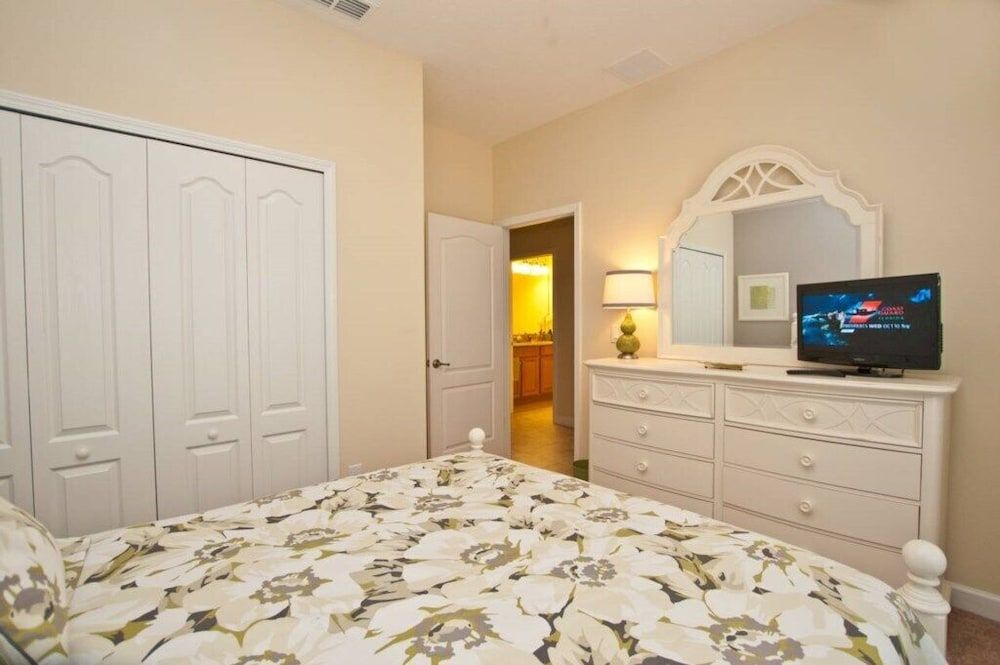 Paradise Palms- 5 Bed Townhome W/splashpool-3024 5 Bedroom Townhouse by RedAwning Townhome, 5 Bedrooms 11