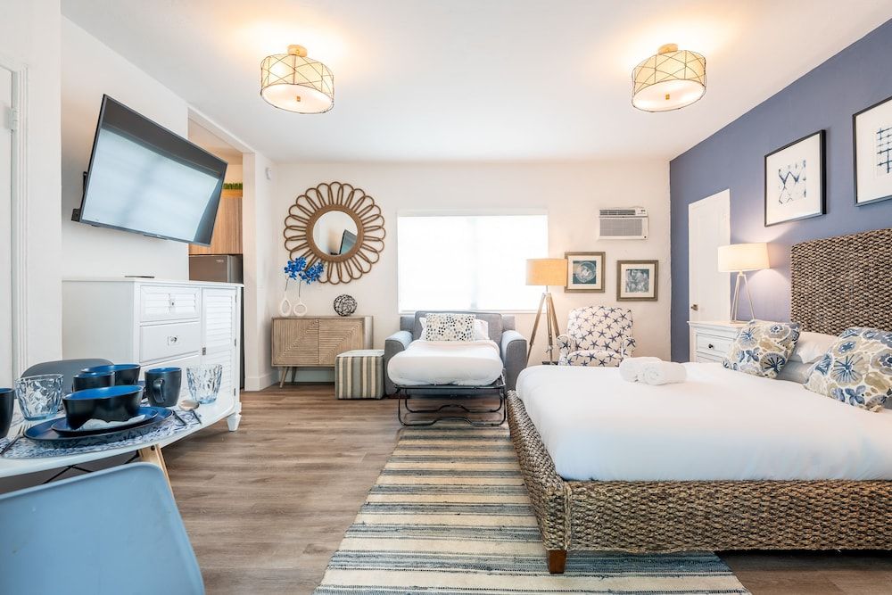 PRAIA Hotel Boutique & Apartments Miami Beach Luxury Studio Suite, 1 Queen Bed with Sofa bed, Non Smoking, Kitchen 5