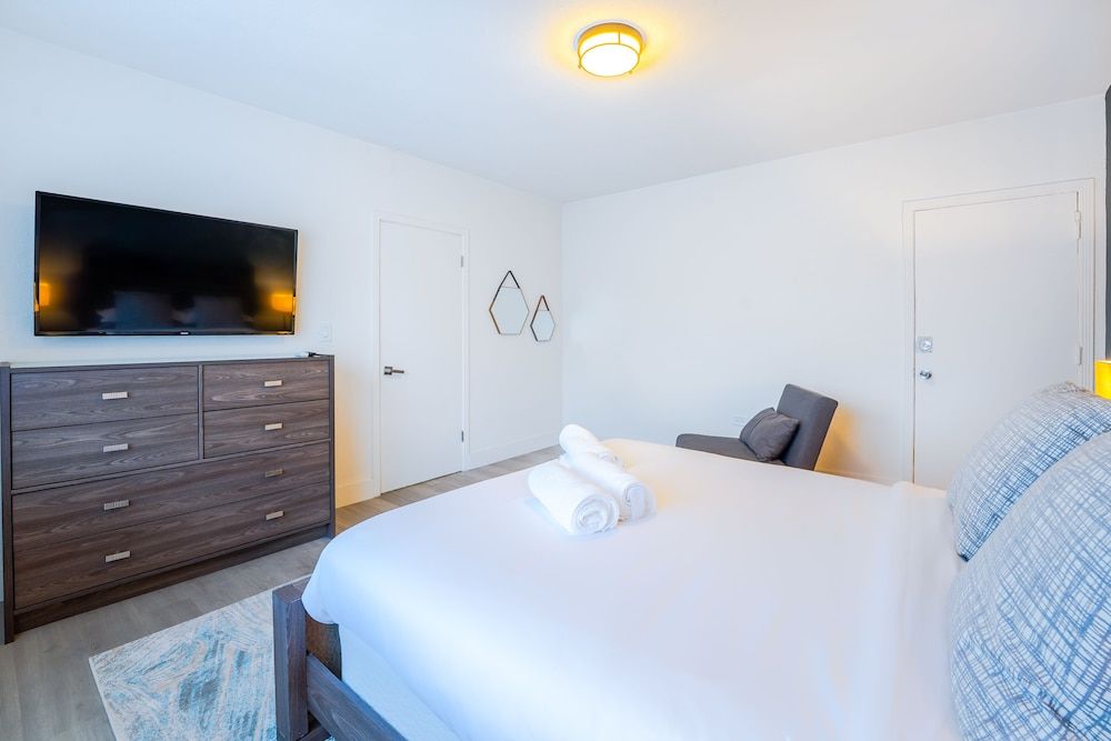 PRAIA Hotel Boutique & Apartments Miami Beach Junior Apartment, 2 Bedrooms, Non Smoking, Kitchen 5