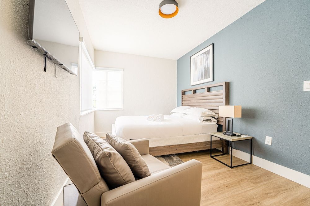 PRAIA Hotel Boutique & Apartments Miami Beach Deluxe Apartment, 2 Bedrooms, Non Smoking, Kitchen 2