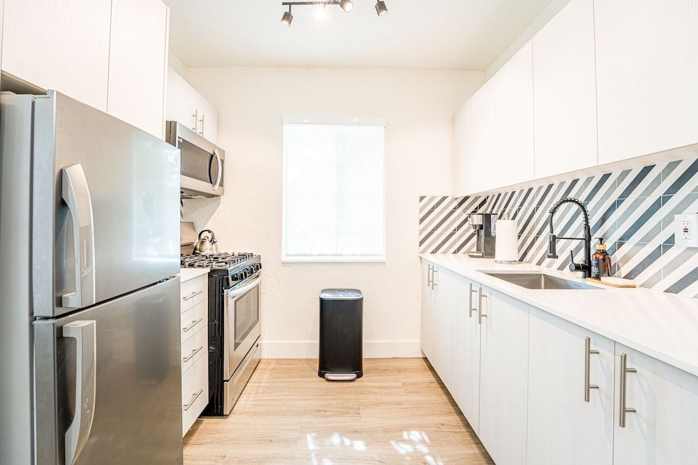 PRAIA Hotel Boutique & Apartments Miami Beach Deluxe Apartment, 2 Bedrooms, Non Smoking, Kitchen 13