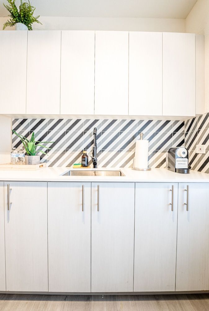 PRAIA Hotel Boutique & Apartments Miami Beach Junior Apartment, 2 Bedrooms, Non Smoking, Kitchen 13