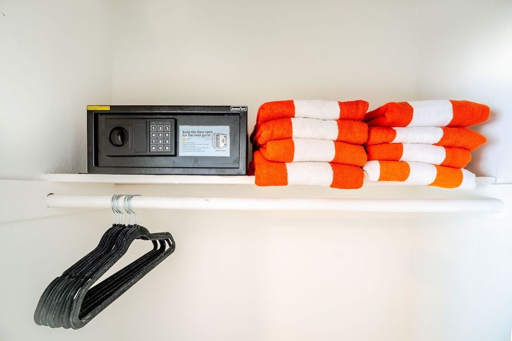 PRAIA Hotel Boutique & Apartments Miami Beach Deluxe Apartment, 2 Bedrooms, Non Smoking, Kitchen 22