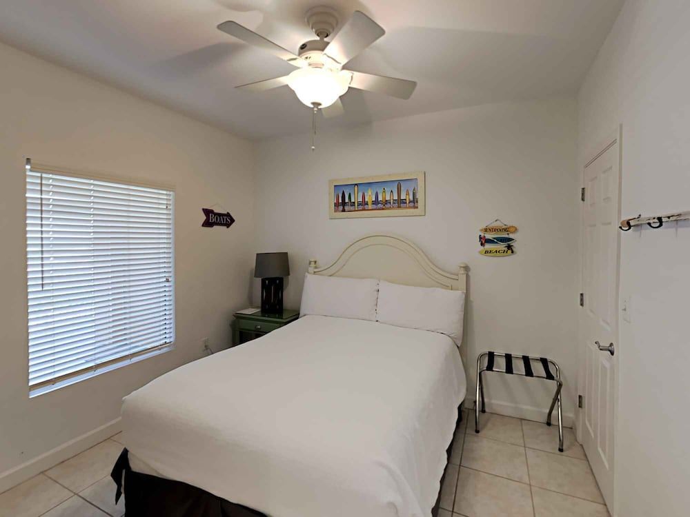 Condo, Multiple Beds, Balcony, Ocean View (1202 West - No Pets Allowed)